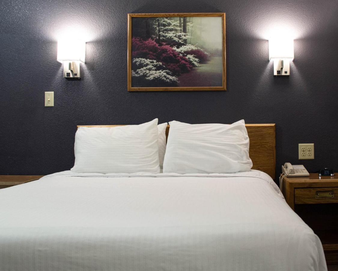 New Victorian Inn & Suites-Norfolk Ngoại thất bức ảnh